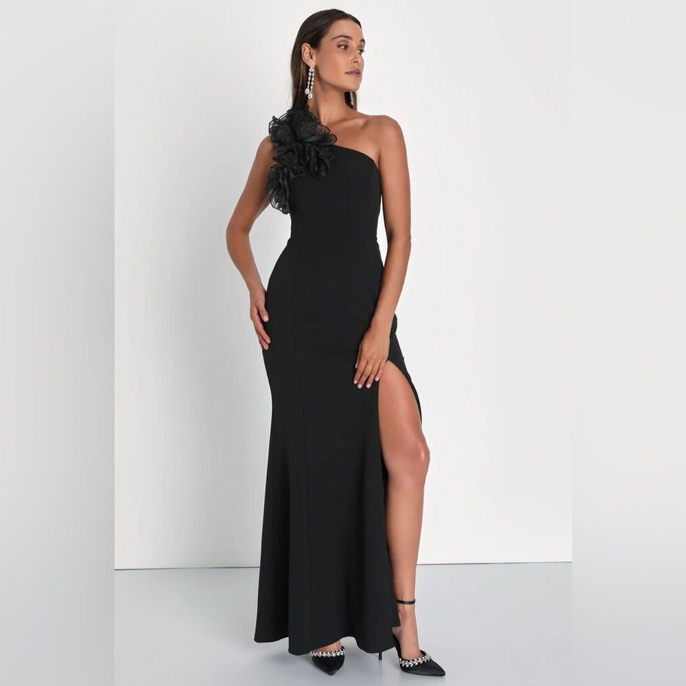 Lulus Stunning Significance Black One-Shoulder 3D Ruffled Maxi Dress